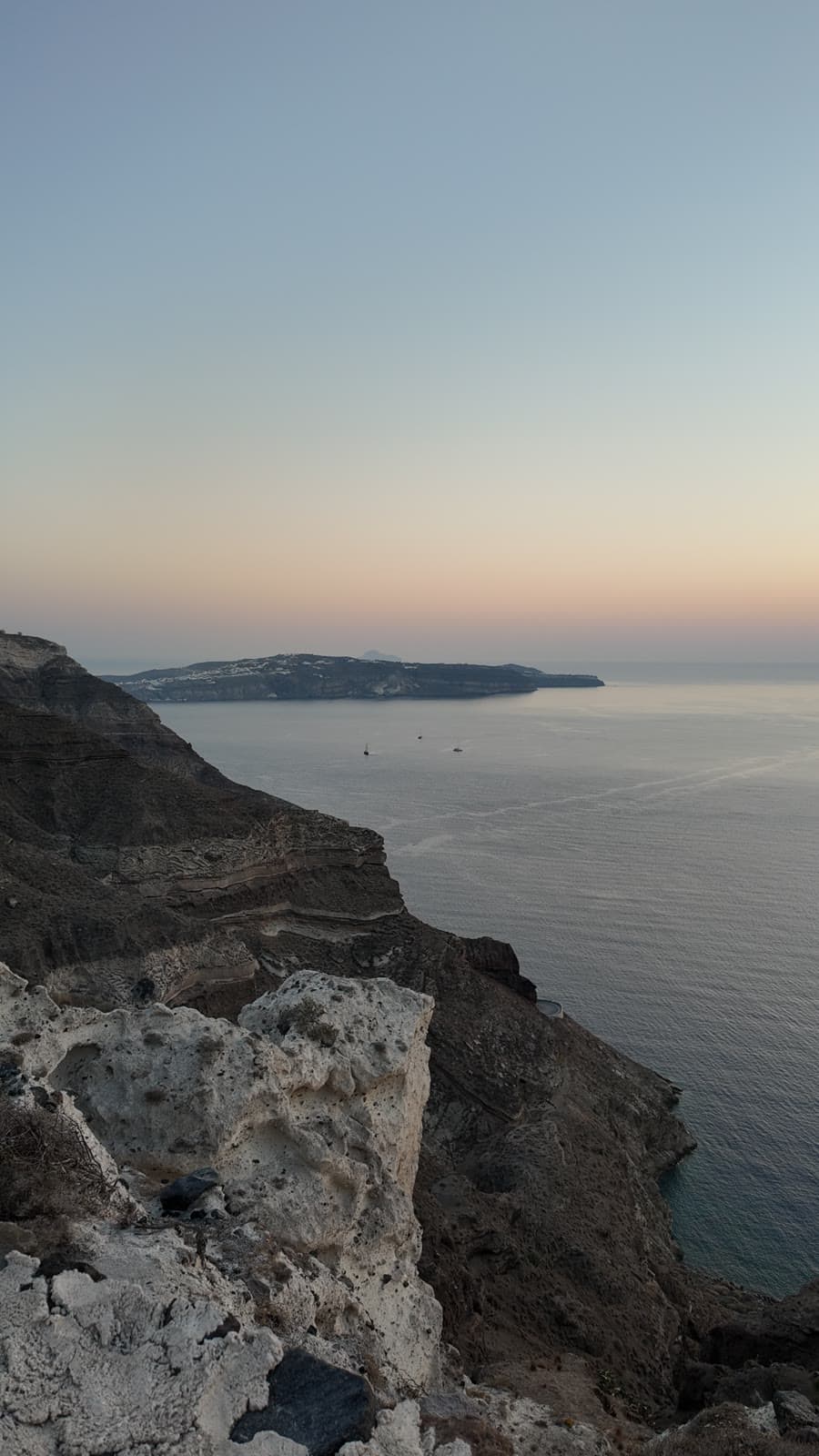 Cliffs above the caldera